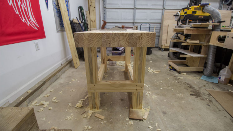 woodworking workbench (39)