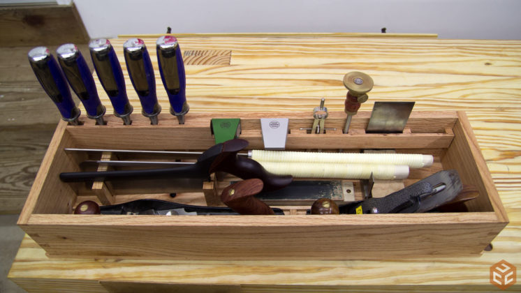 hand cut dovetail hand tool tote (34)